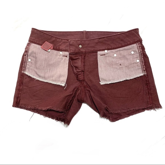 American Eagle Burgundy Stretch Distress Hemline Jean Short Size 0 - Picture 6 of 9